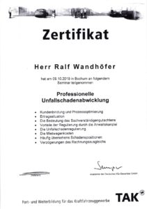 Zertifikat für die sachverständige Unfallschadenabwicklung und Oldtimer-Bewertung des Kfz-Gutachters.